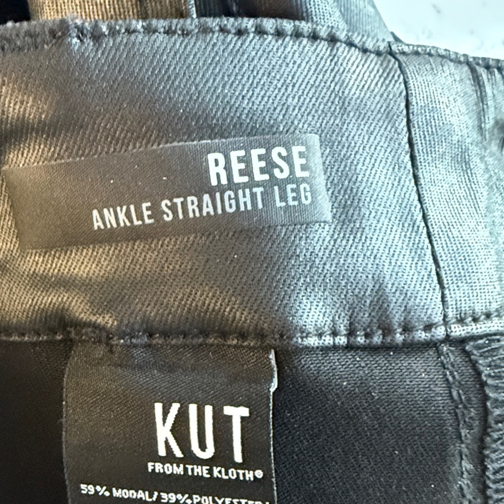 Kut From the Kloth Faux Leather Pants Women's Size 2 Black Color Straight Leg - Picture 8 of 11